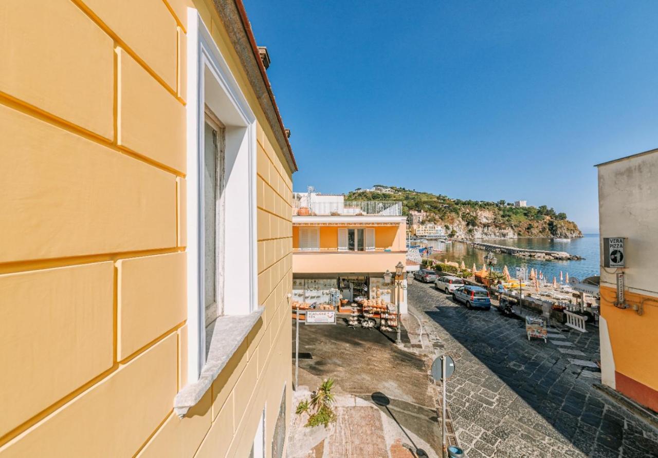 Casa Neval Lacco Ameno Lägenhet Lacco Ameno  Exteriör bild
